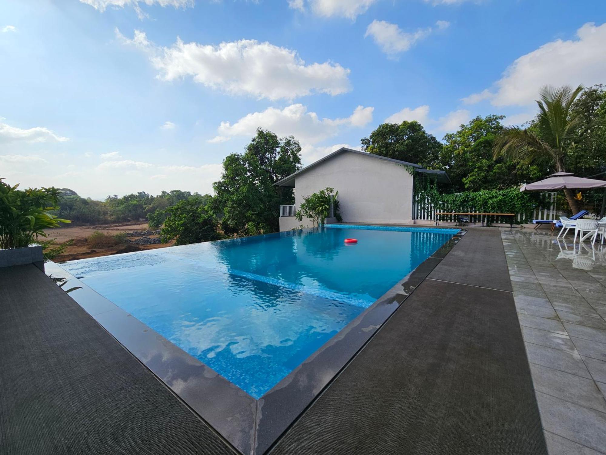 River Estates Luxury Resort & Spa Karjat Dış mekan fotoğraf