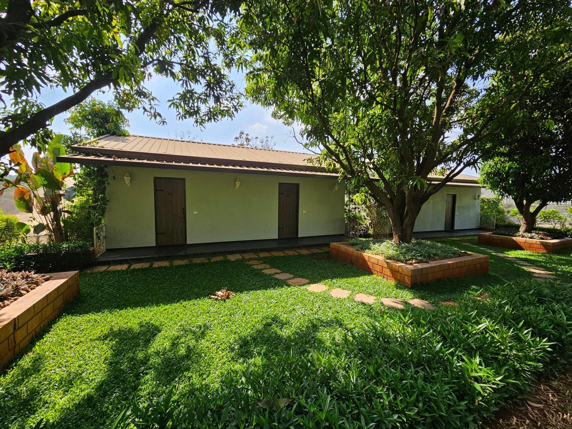 River Estates Luxury Resort & Spa Karjat Dış mekan fotoğraf