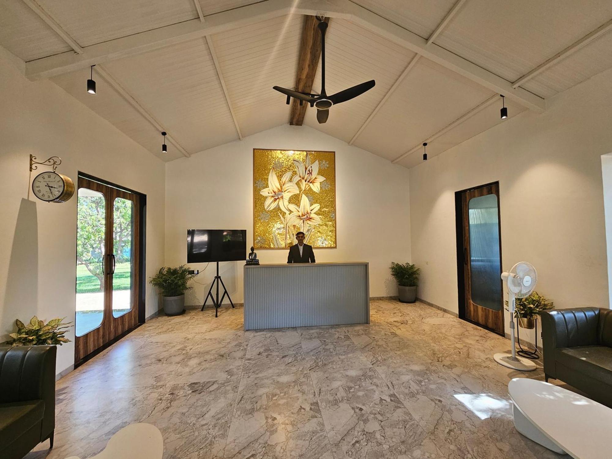 River Estates Luxury Resort & Spa Karjat Dış mekan fotoğraf