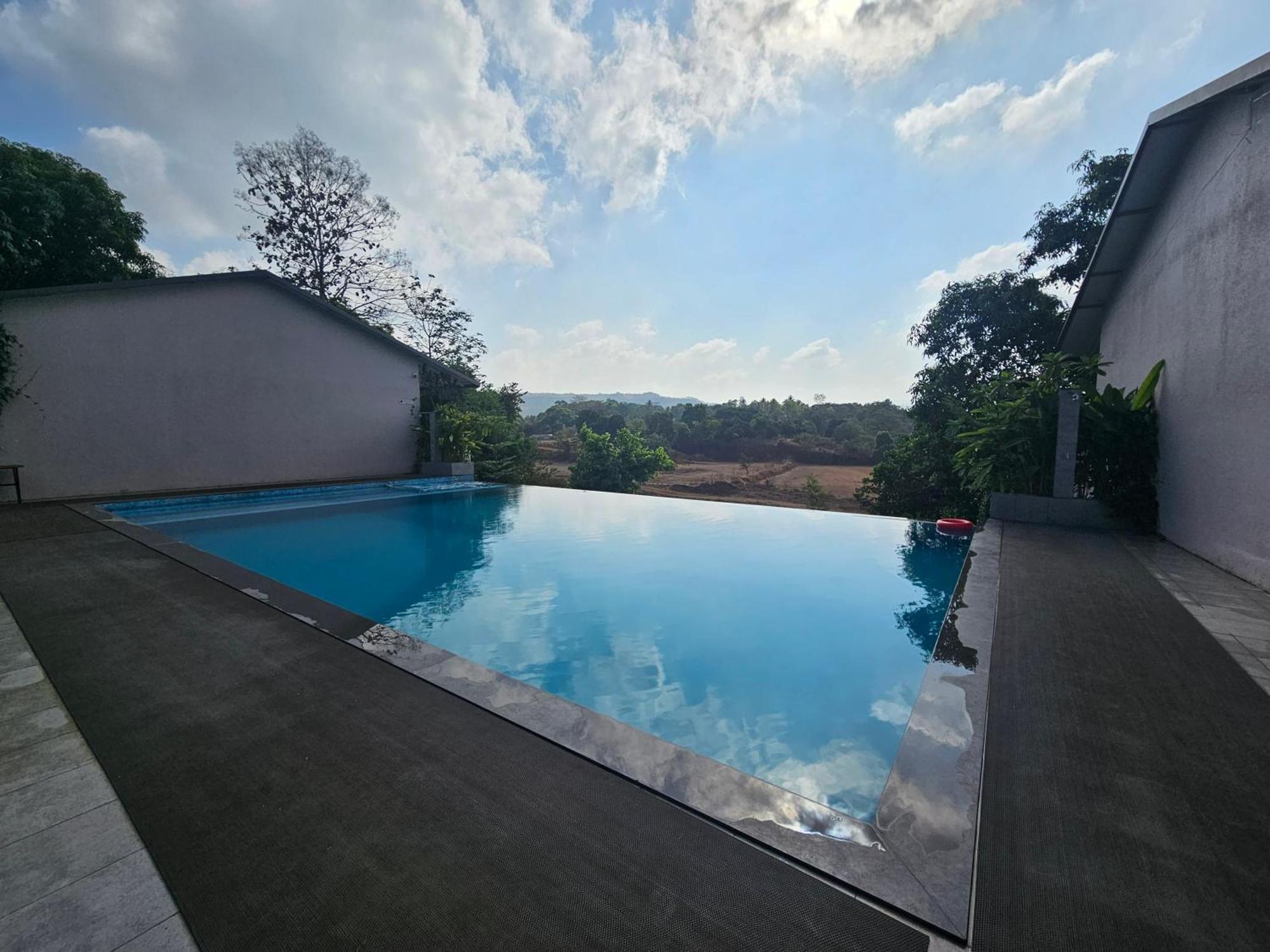 River Estates Luxury Resort & Spa Karjat Dış mekan fotoğraf