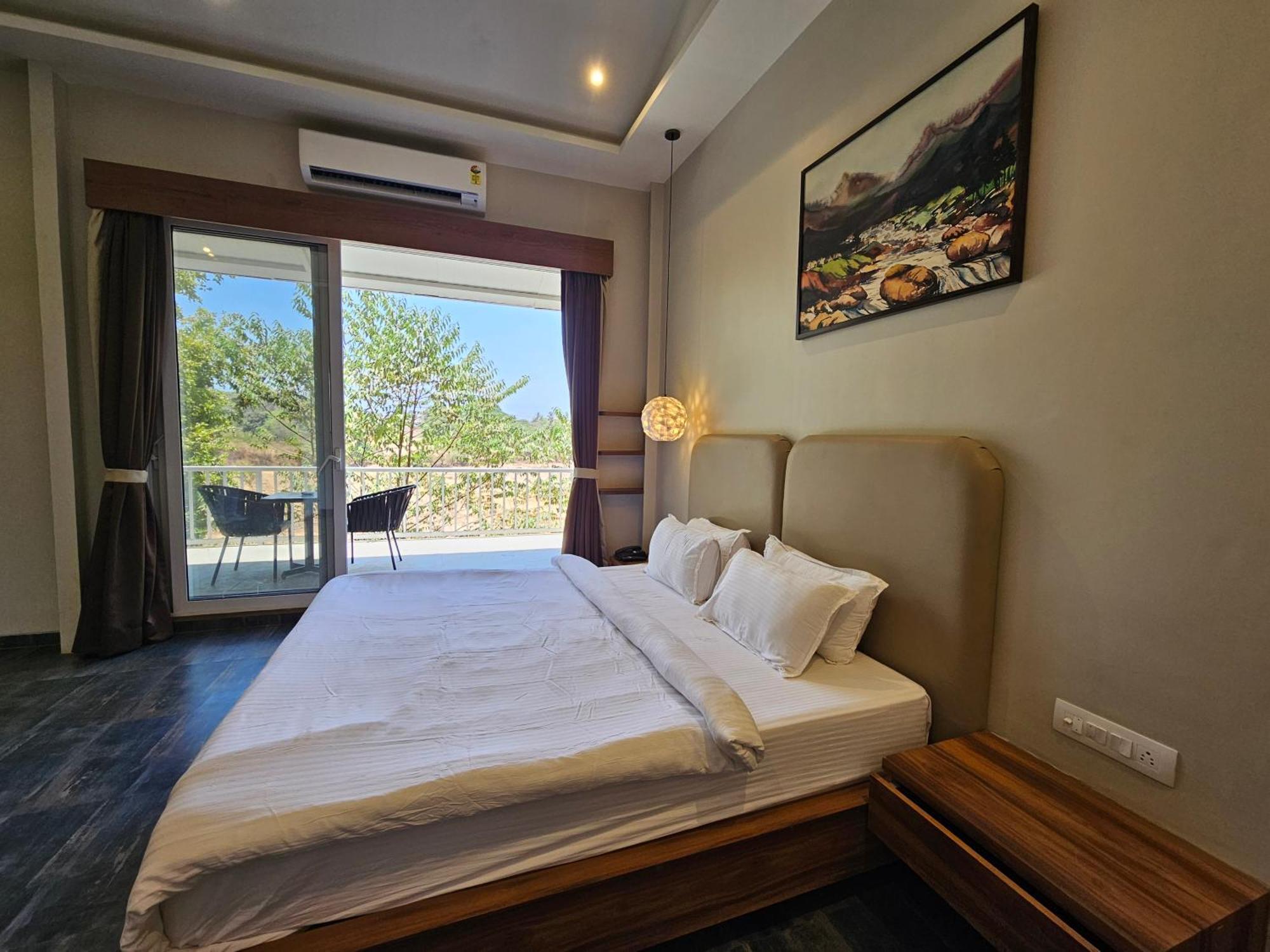 River Estates Luxury Resort & Spa Karjat Dış mekan fotoğraf